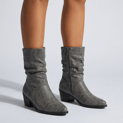 ITERPUB::cold-lorivane-16576245203293::01-hero_a_footwear