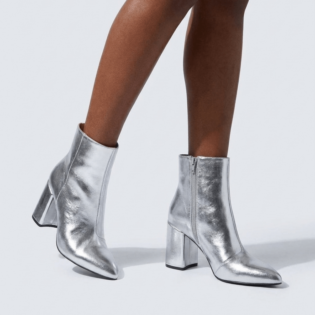 ITERPUB::cold-lorivane-16518356042077::01-hero_a_footwear