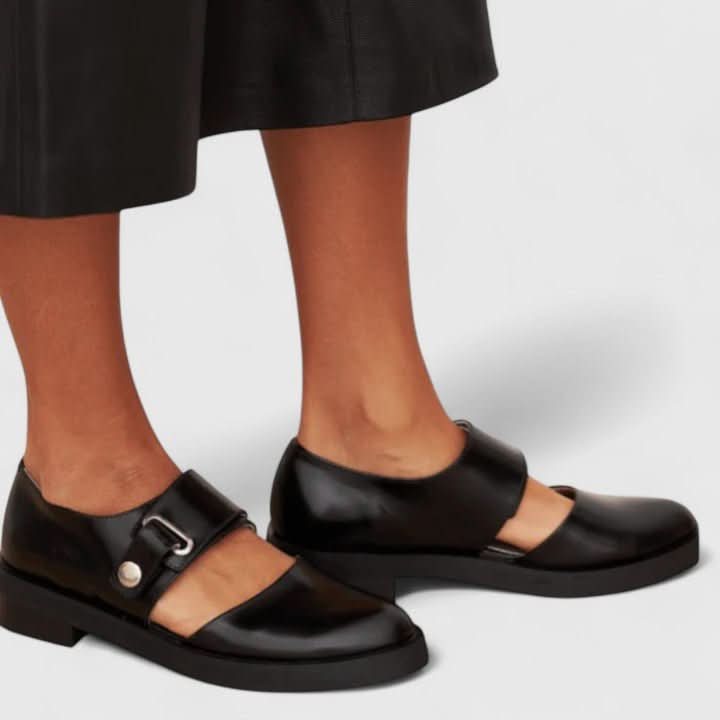 Mae | Women's Strap Shoes with Cushioned Insole