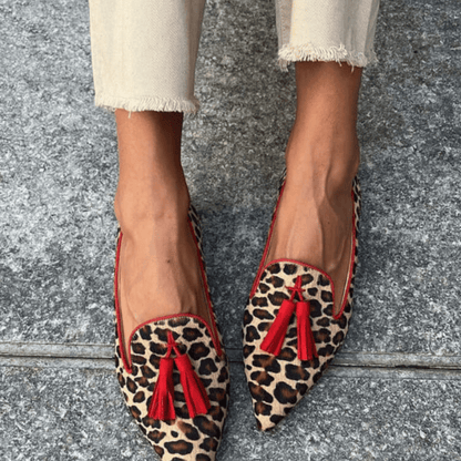 Noa | Damen-Loafer mit spitzer Zehenpartie und Quasten für elegante Outfits
