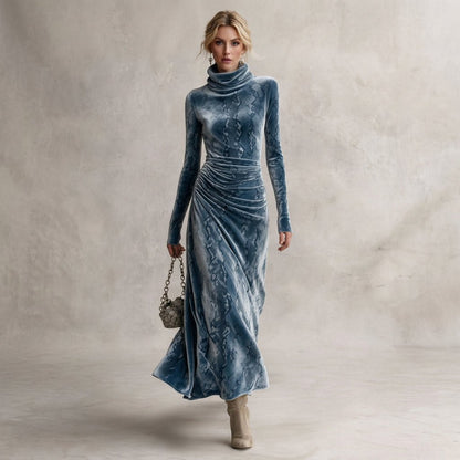 Justina | Vestido largo de terciopelo con cuello alto para mujer