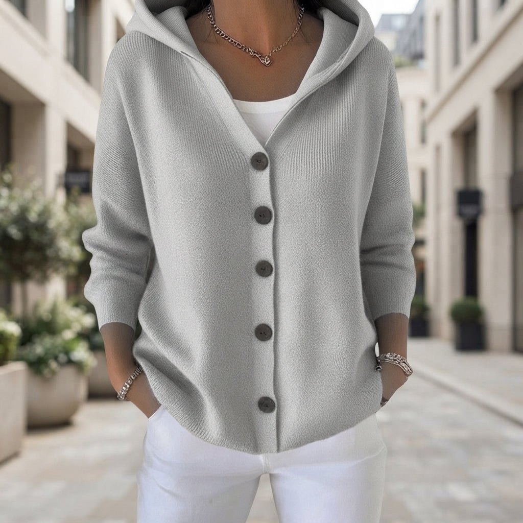 Maureen | Damen-Strickjacke mit Kapuze und Knopfleiste