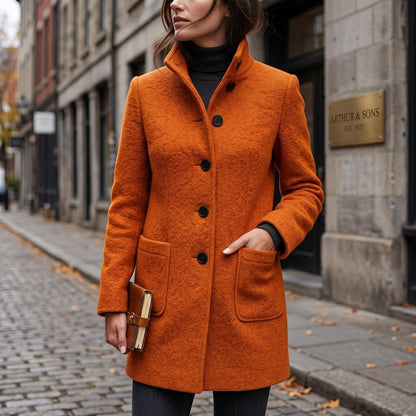 Elisa | Damen-Mantel in Longline-Schnitt mit Knopfleiste und Kragen