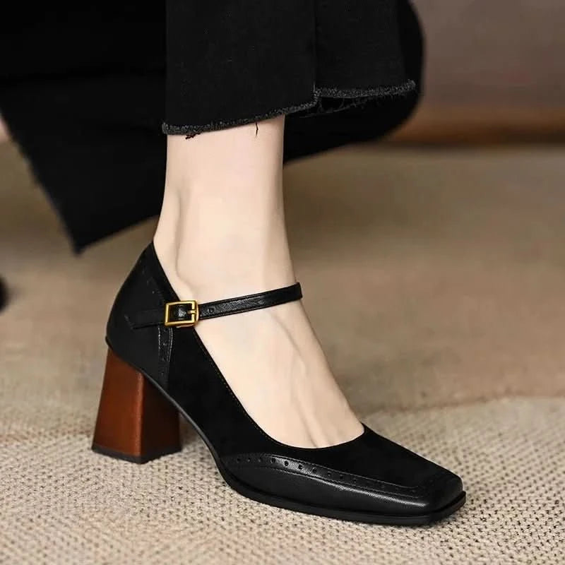 Sarah | Zapatos de salón para mujer con tacón ancho y correa en el tobillo
