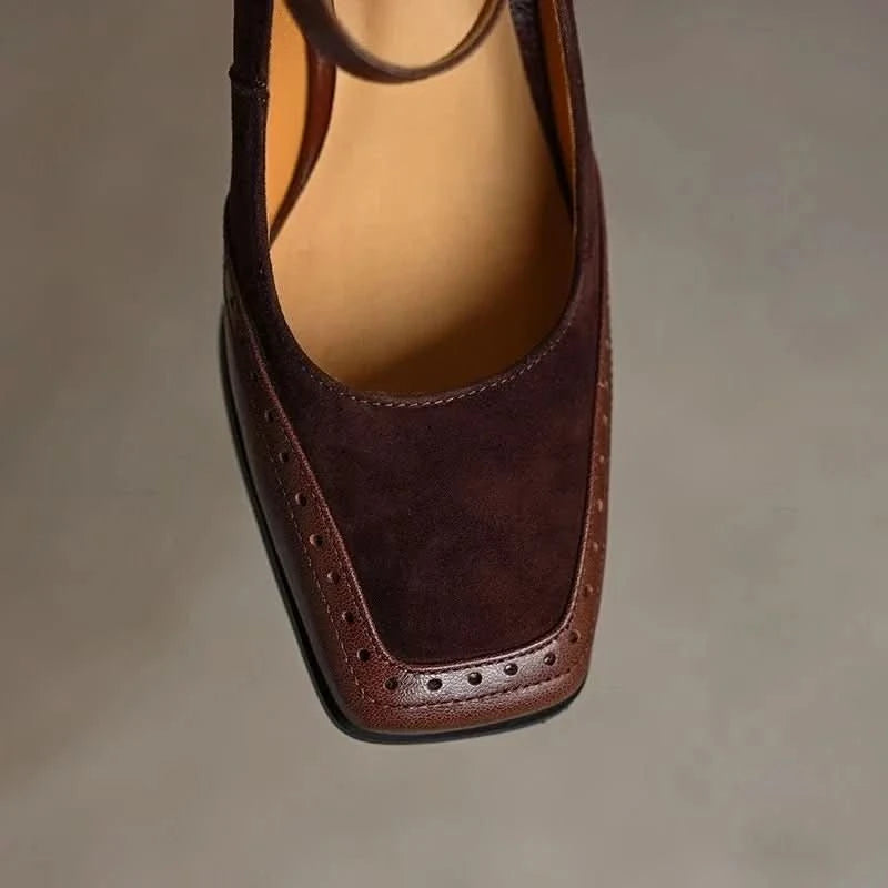 Sarah | Zapatos de salón para mujer con tacón ancho y correa en el tobillo