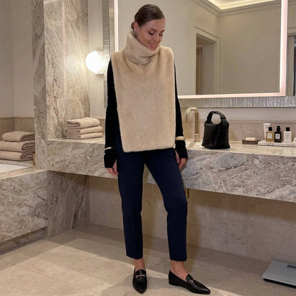 Emmalee | Chaleco de invierno de piel sintética con cuello alto para mujer