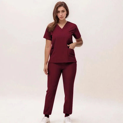 Brenda | Medizinisches Kasack-Set mit V-Ausschnitt und Jogginghose für Damen