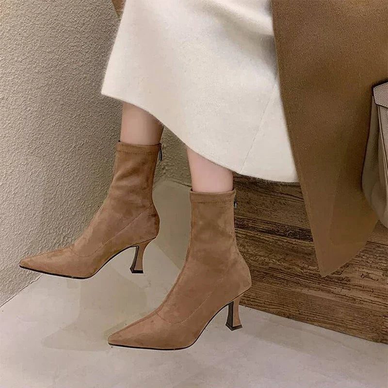 Julianne | Women's Pointed-Toe Block Heel Ankle Boots