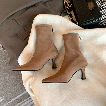 Julianne | Women's Pointed-Toe Block Heel Ankle Boots