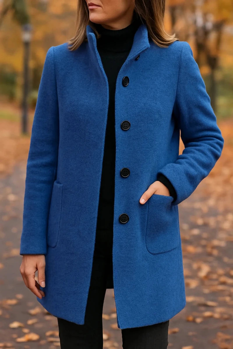 Elisa | Damen-Mantel in Longline-Schnitt mit Knopfleiste und Kragen