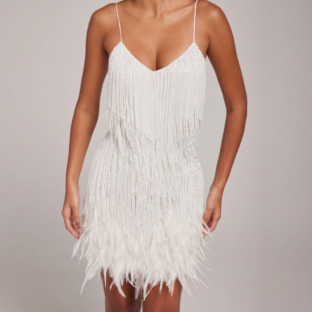 Lucinda | Winterliches Cocktail-Minikleid für Damen mit Perlenfransen